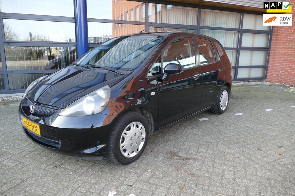 Honda Jazz 1.2 Cool Airco Apk 6-6-2026 EXPORT ONLY!, Voorwielaandrijving, 4 cilinders, Zwart, Origineel Nederlands