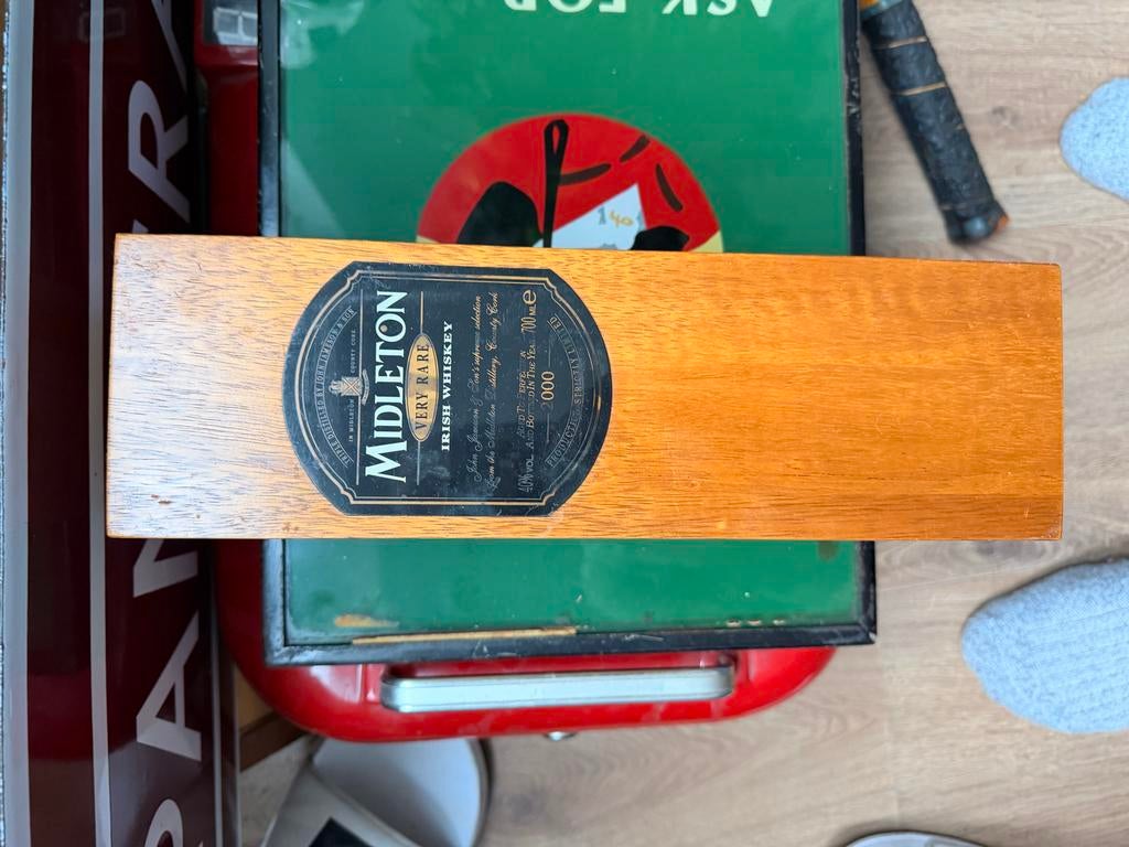 Midleton Very Rare Irish Whiskey houten kist, Ophalen of Verzenden, Gebruikt, Overige gebieden, Overige typen