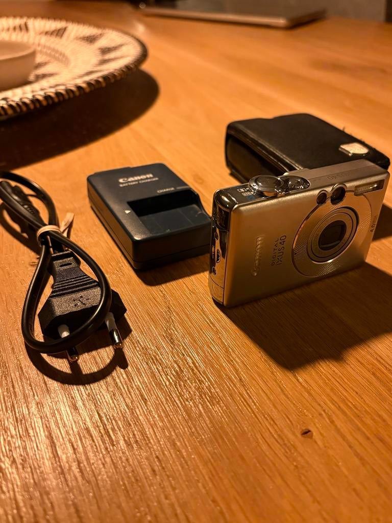Canon Digital IXUS 40 - Retro Compact Camera, Gebruikt, Canon, Compact, Ophalen of Verzenden