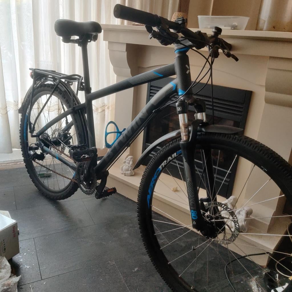 Btwin mountainbike size M, Fietsen en Brommers, Fietsen | Mountainbikes en ATB, Ophalen, Overige merken