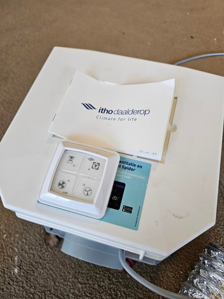 Itho Daalderop ventilatie-unit met afstandsbediening, Ophalen, Luchtreiniger