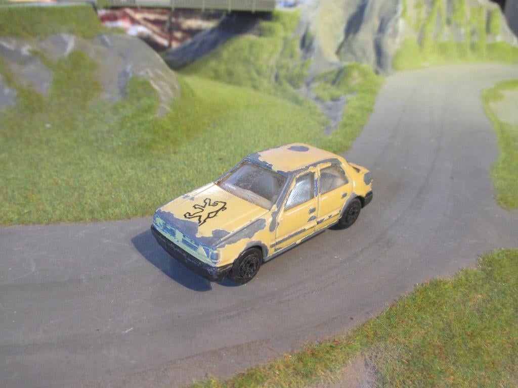 1:64 Peugeot 309 - Edocar, Ophalen of Verzenden, Gebruikt, Auto