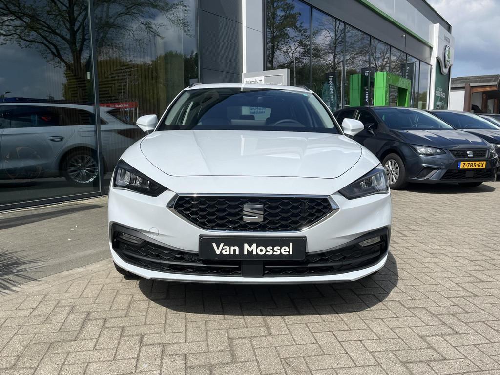 SEAT Leon Sportstourer 1.5 TSI Style Business Intense 115 PK, Voorwielaandrijving, Stof, 1498 cc, 4 cilinders