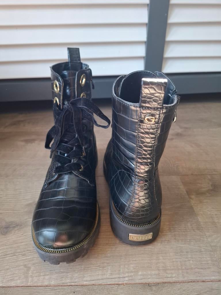 Maat 39 Guess Zwarte Enkellaarsjes met Krokodillenprint, Kleding | Dames, Schoenen, Guess, Zwart, Lage of Enkellaarzen, Ophalen of Verzenden