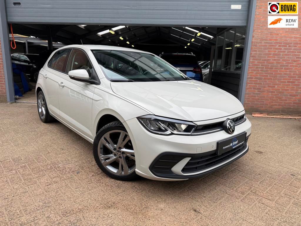 Volkswagen Polo 1.0|CRUISE/LANE/CARPLAY/PDC/CLIMA/STOELVRW/, Auto's, Volkswagen, Voorwielaandrijving, Gebruikt, 1041 kg, Bedrijf