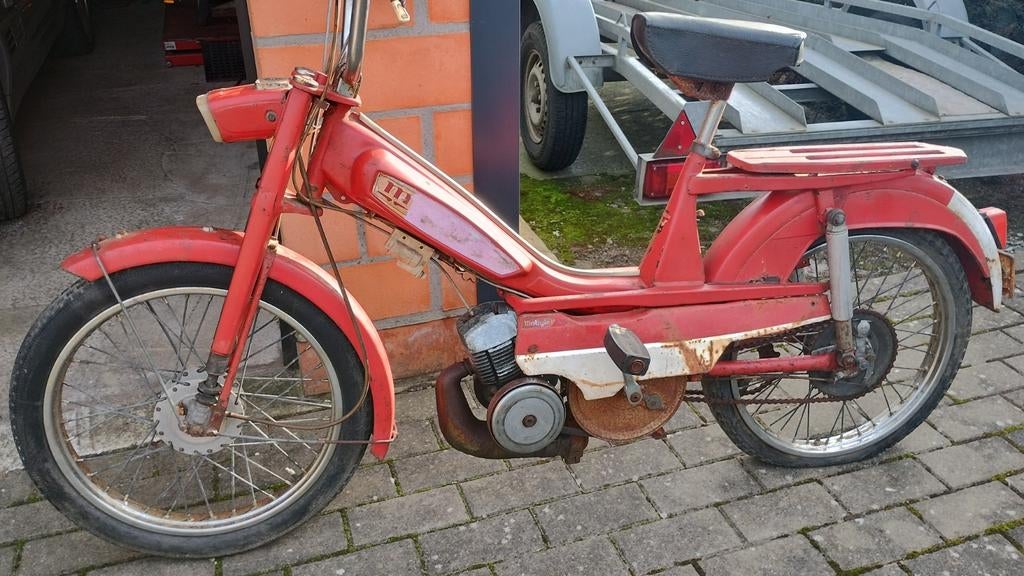 Motobecane AV56 Schuurvondst - Motor zit los, compleet, Ophalen