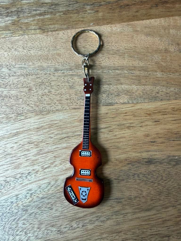 The Beatles - Violin Bass key chain, Ophalen of Verzenden, Zo goed als nieuw