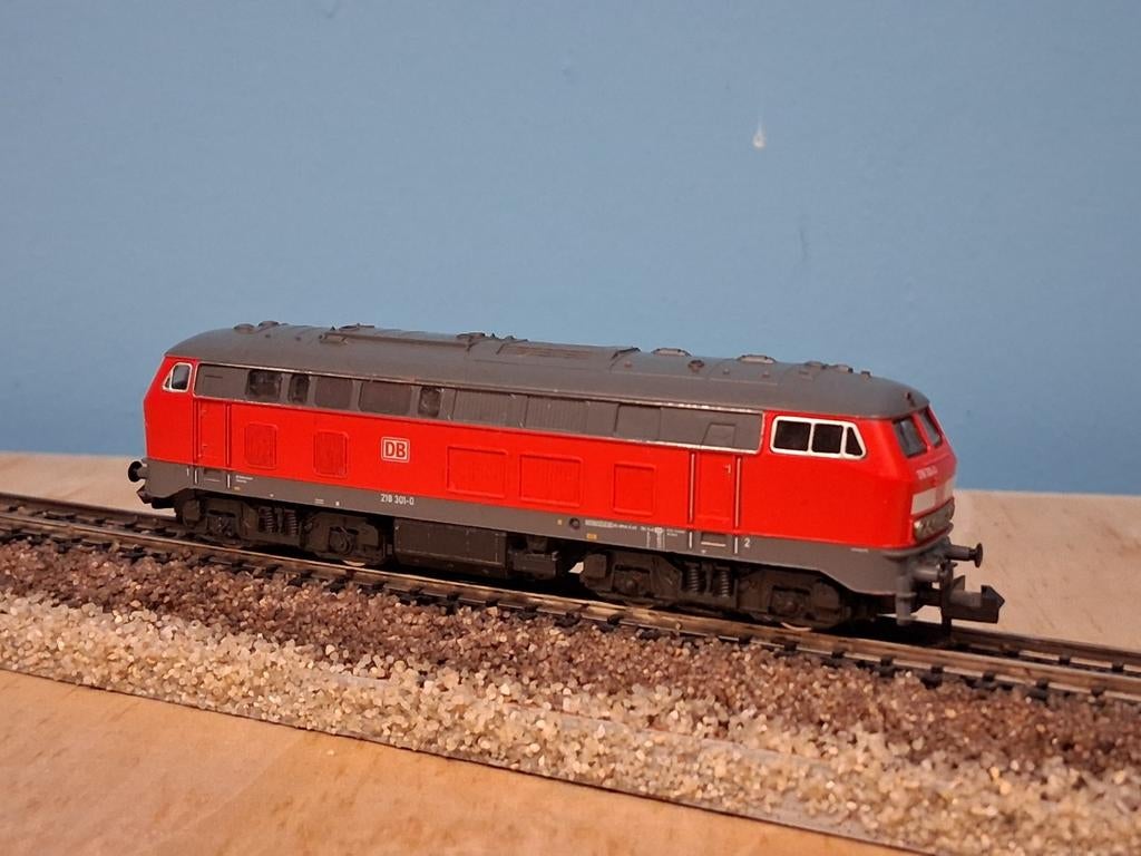 Fleischmann dieselloc BR 218 N-spoor, Hobby en Vrije tijd, Modeltreinen | N-Spoor, Gebruikt, Fleischmann, Ophalen of Verzenden