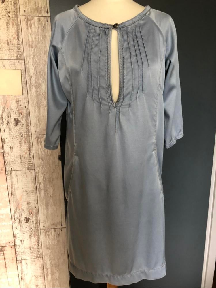 Blauwe jurk, merk Denim Atelier, maat S. Nieuw!!, Blauw, Nieuw, Ophalen of Verzenden, Lange mouw