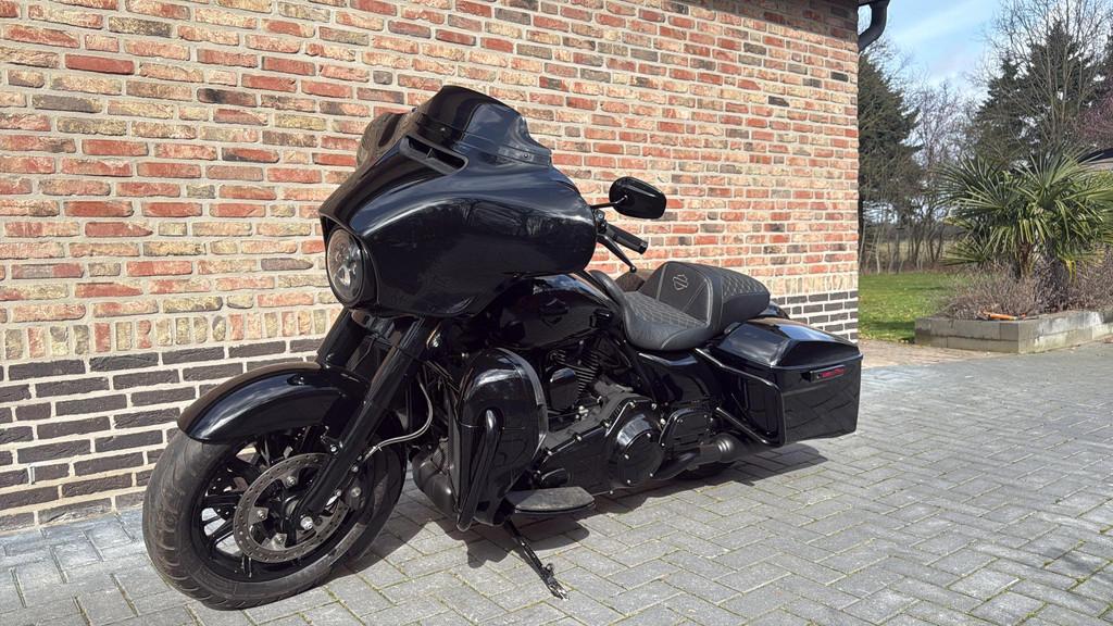 Harley Davidson 103 Street Glide Electra Streetglide Blackou - foto 2