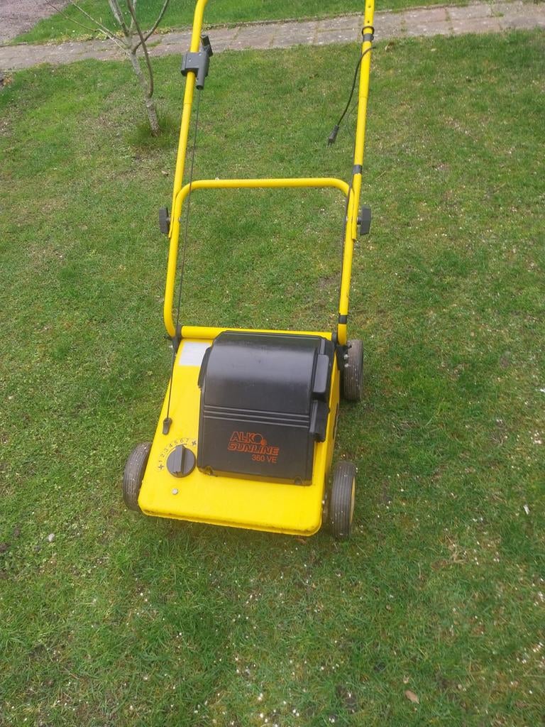 Verticuteer machine electrisch, Ophalen, Gebruikt, Elektrisch