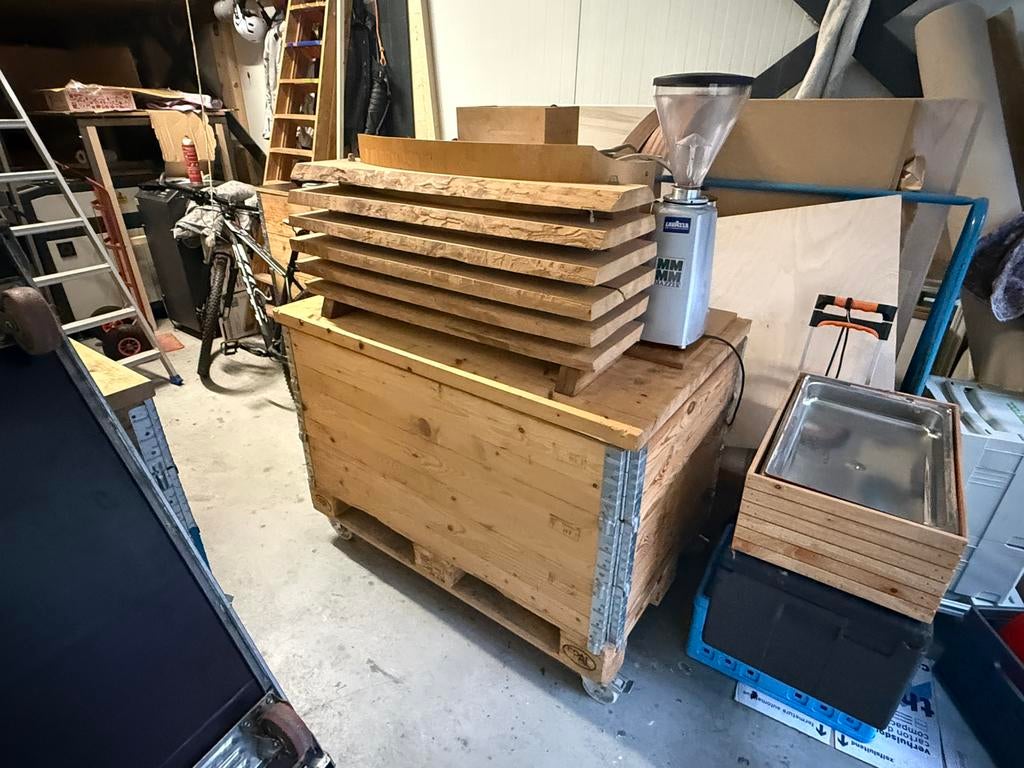 Koffie machine - 2 groeps - special ingebouwd - 220volt, Stoompijpje, Gebruikt, 10 kopjes of meer, Koffiemachine