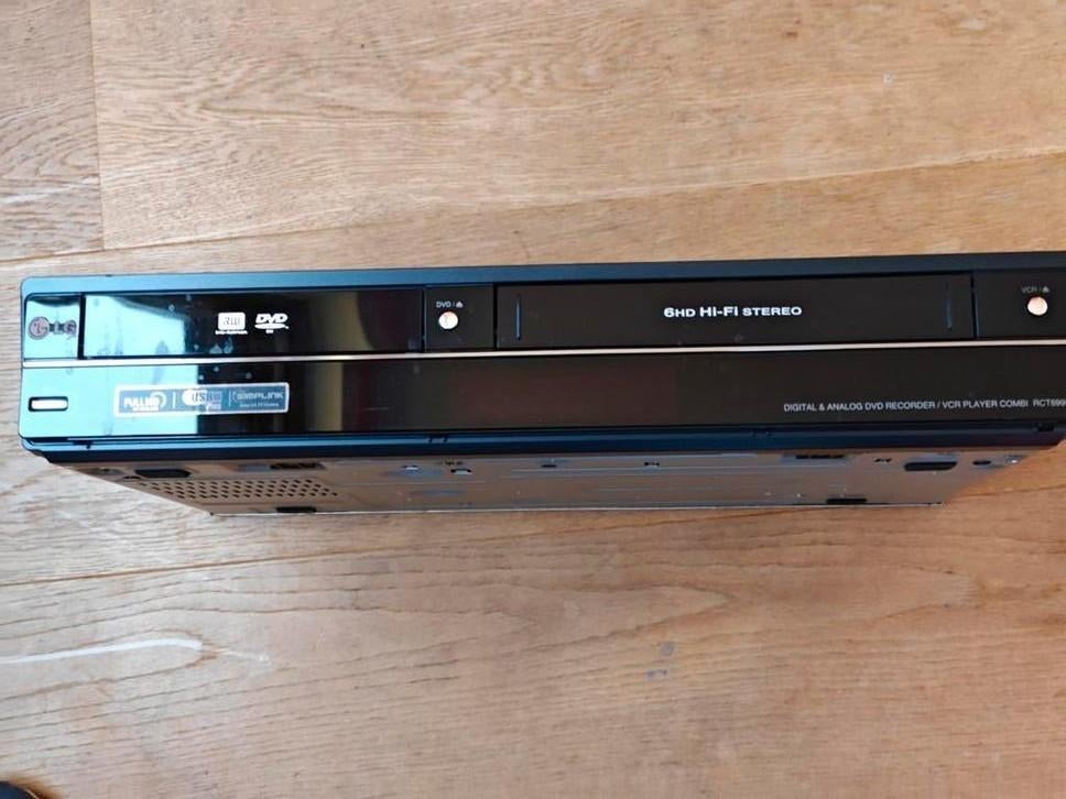 LG DVD Recorder / VCR Combi RCT699H - 6HD Hi-Fi Stereo, Audio, Tv en Foto, Videospelers, Ophalen of Verzenden, Gebruikt, VHS-speler of -recorder
