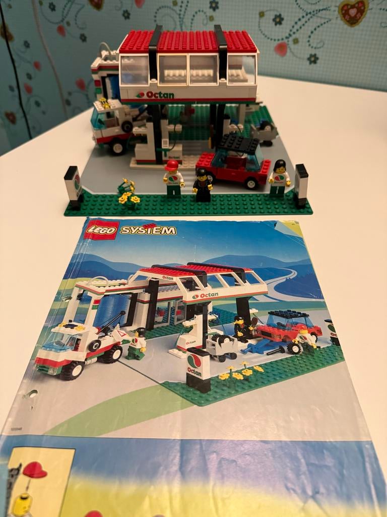 Lego 6397 Compleet - Octan Tankstation met lichte gebruikssp, Ophalen of Verzenden, Gebruikt, Complete set, Lego