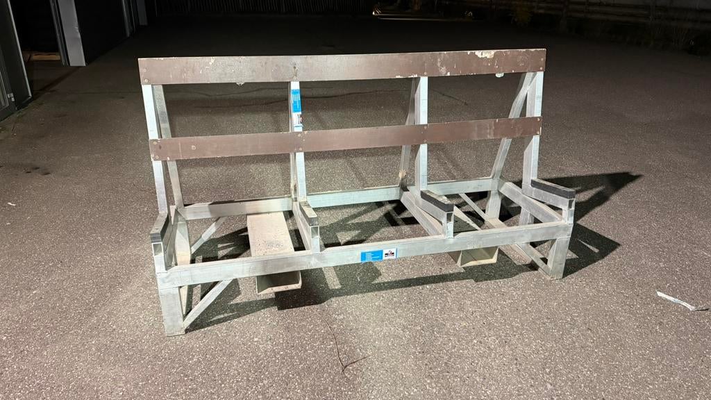 8 stuks Aluminium glasbok met lepelkokers €75,- per stuk, Doe-het-zelf en Verbouw, Glas en Ramen, Ophalen, Zo goed als nieuw, 160 cm of meer