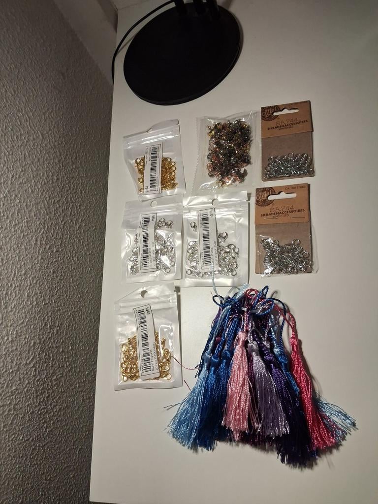 Sieraden spullen, Hobby en Vrije tijd, Kralen en Sieraden maken, Ophalen of Verzenden, Overige typen