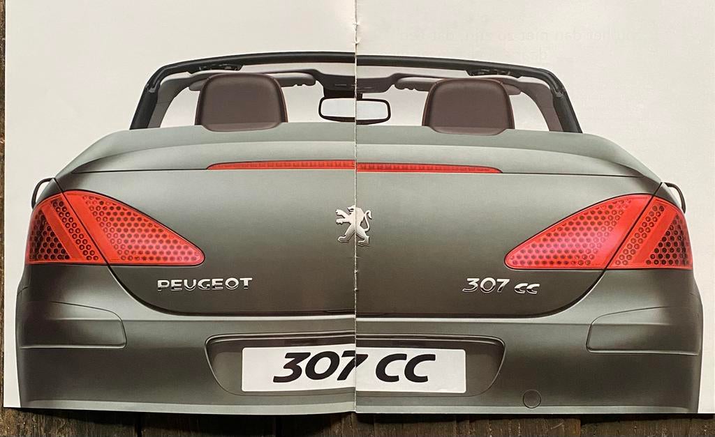 PEUGEOT 307 CC - 2003 Glossy Autofolder, Verzenden, Zo goed als nieuw, Peugeot