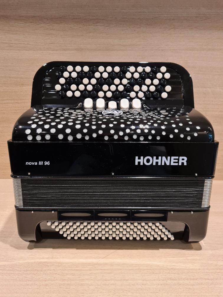 Hohner Nova III 96 B-Griff knopaccordeon Allrounder 7,6 kg, Niet ingevuld, Niet ingevuld, Ophalen of Verzenden, 96-bas