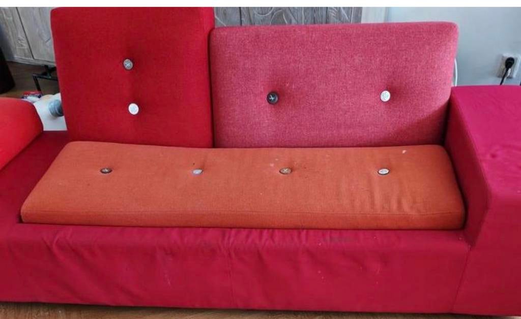 Poldersofa Hella Jongerius voor Vitra Rood XS versie, Huis en Inrichting, Overige materialen, Gebruikt, Driepersoons, 75 tot 100 cm