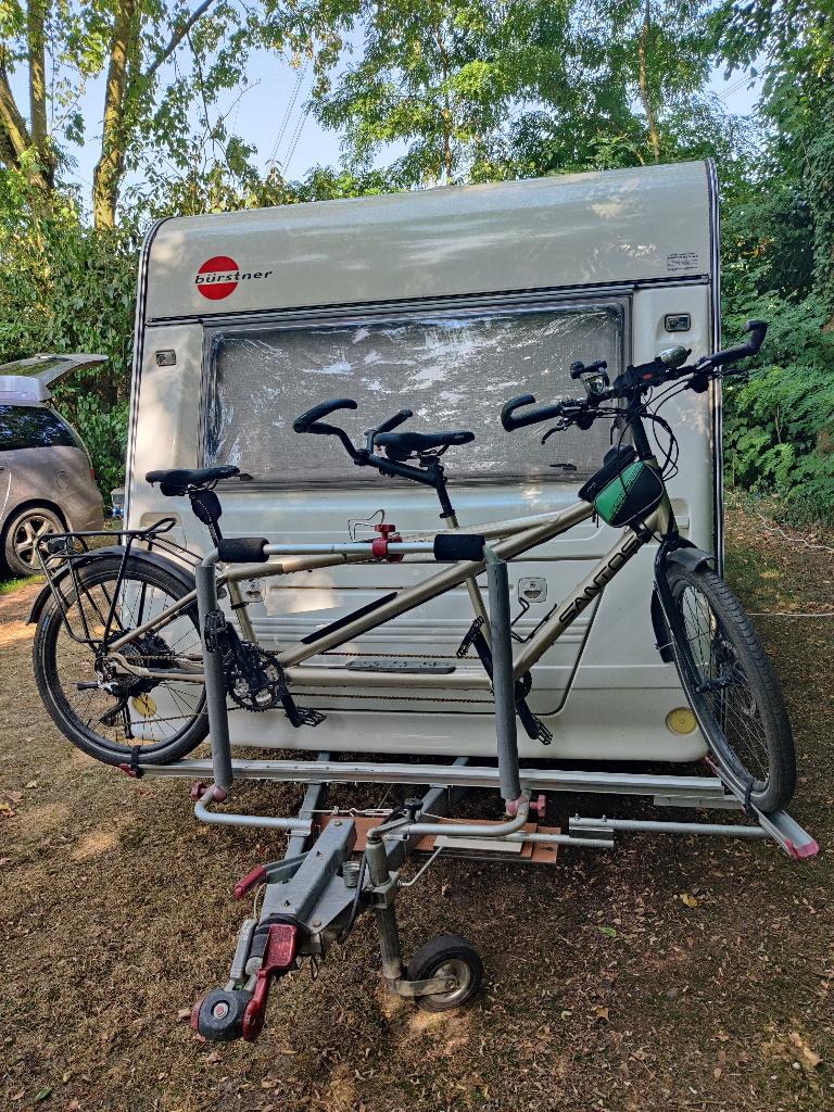 Caravan Bürstner Ventana Avantgarde 435. bouwjaar 1999, Standaardzit, Schokbreker, 75 kg, Particulier