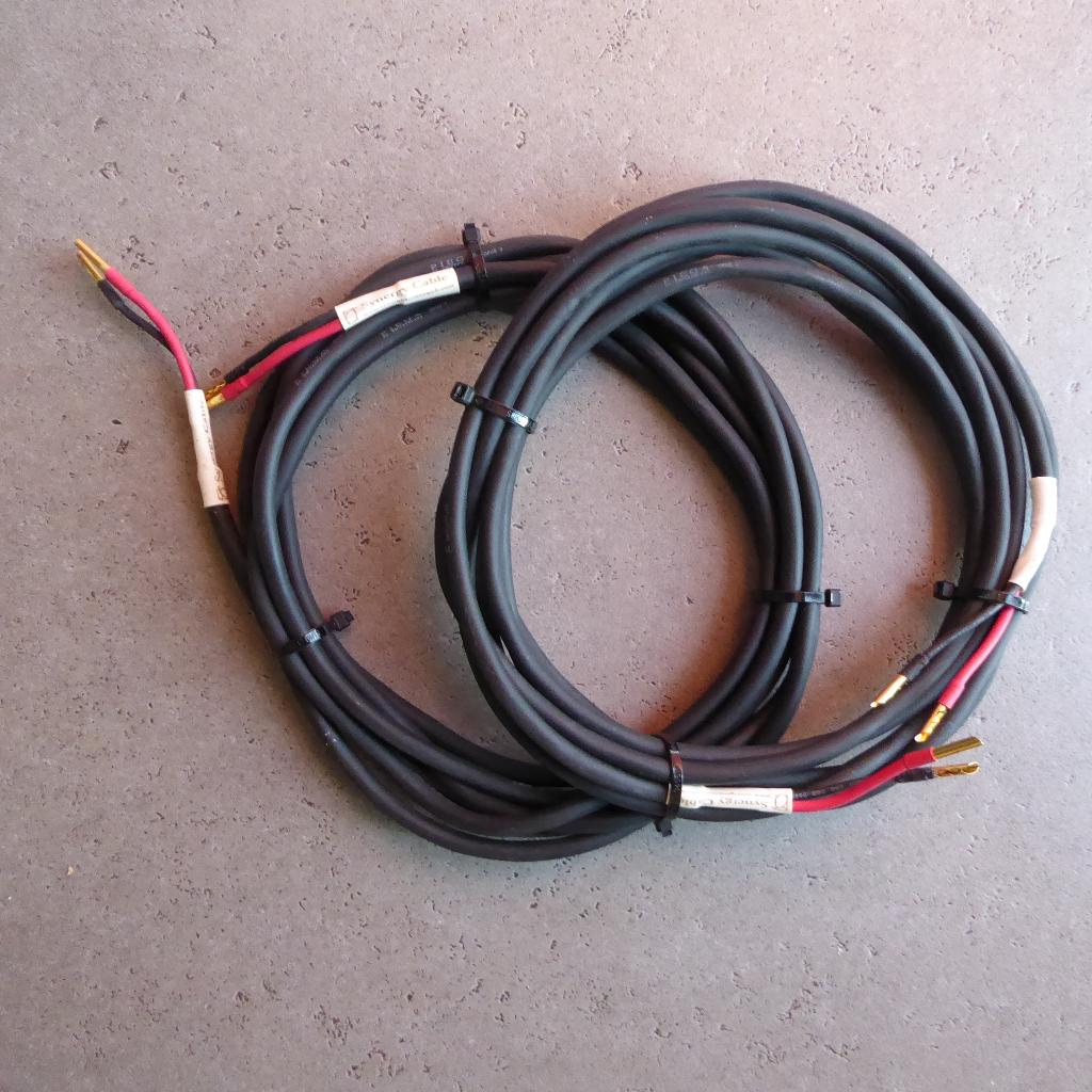 Piega speaker kabels 2 x 5 meter, Ophalen, Zo goed als nieuw, 2 tot 5 meter, Luidsprekerkabel