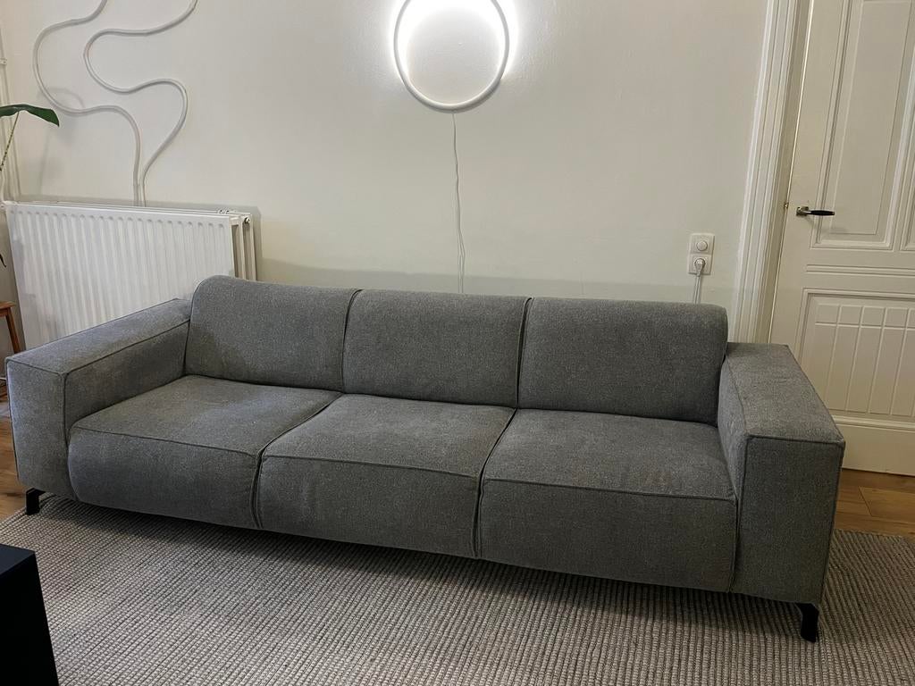 Gratis grijze bank 250x90 cm, Ophalen, Gebruikt, Driepersoons, 75 tot 100 cm