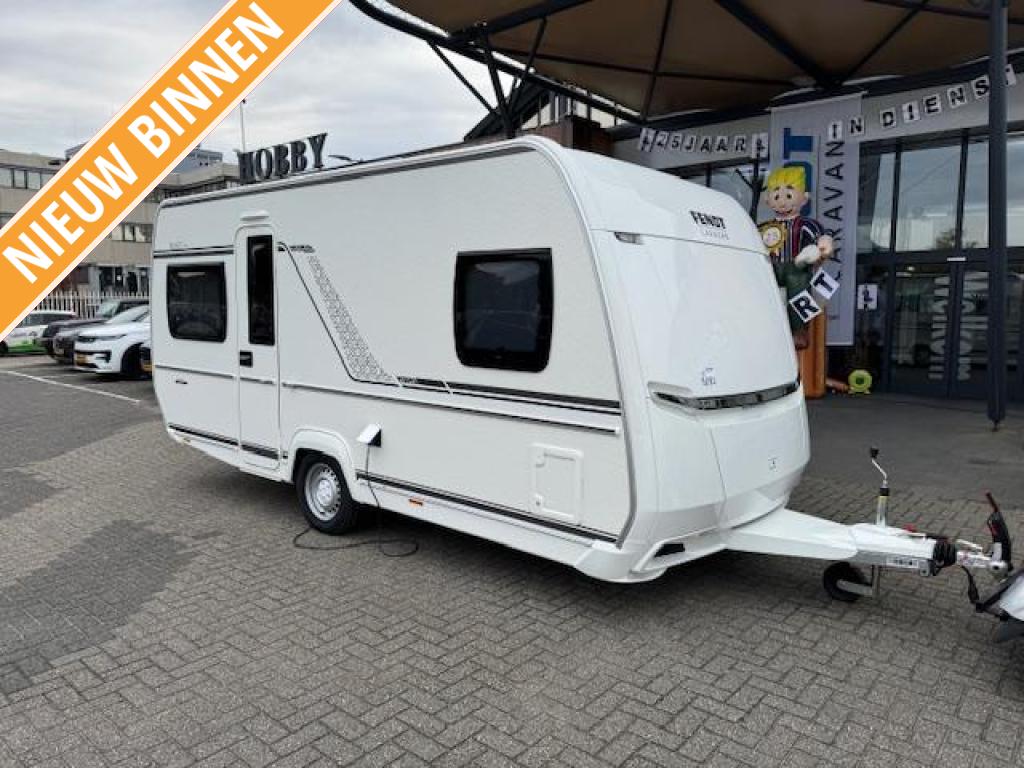 Fendt Bianco Activ 445 SFB 2026 NIEUW BINNEN!!!, Caravans en Kamperen, Caravans, Schokbreker, Overige typen, Bedrijf, Treinzit