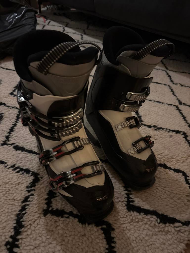 Salomon skischoenen maat 25 - Gebruikt, Sport en Fitness, Skiën en Langlaufen, Ophalen, Gebruikt, Schoenen, Salomon