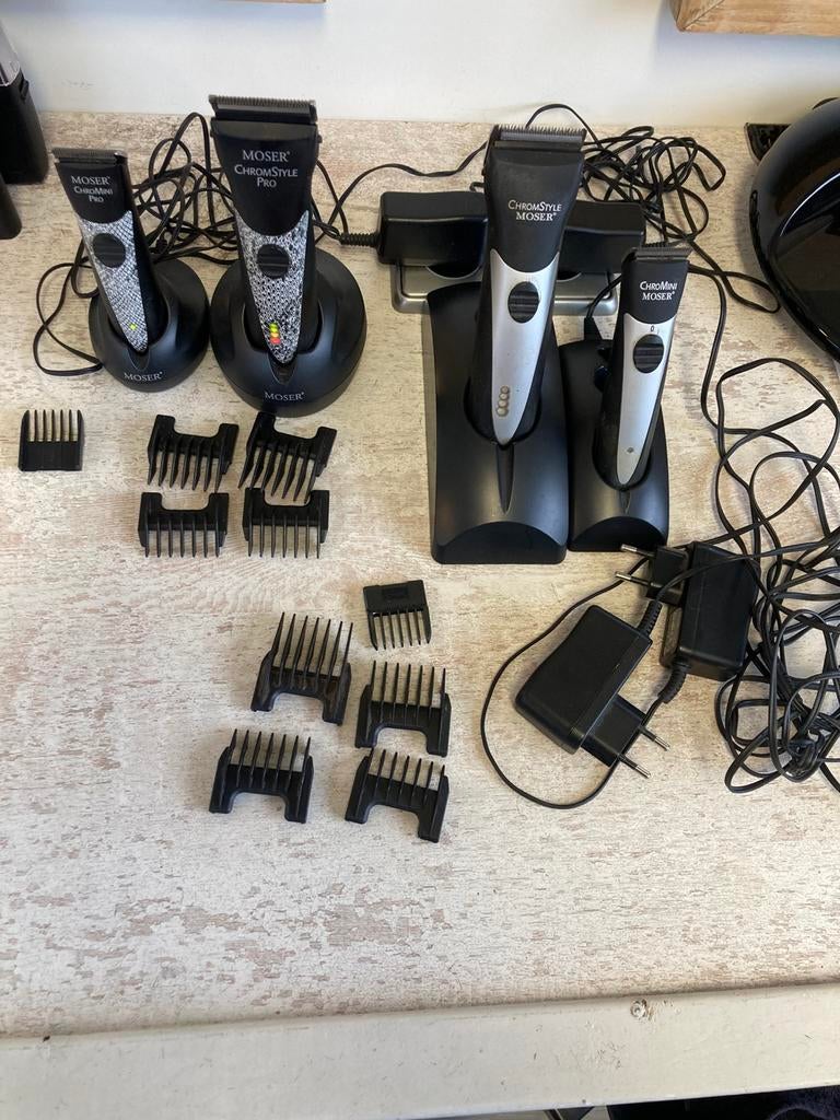 Tondeuses scharen rollers veel kappers spullen, Ophalen of Verzenden, Gebruikt, Tondeuse