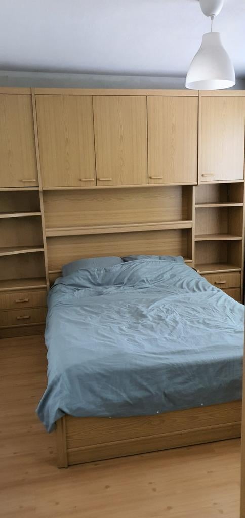 Slaapkamer compleet met elektrische lattenbodem en kast, Ophalen, Gebruikt, Tweepersoons