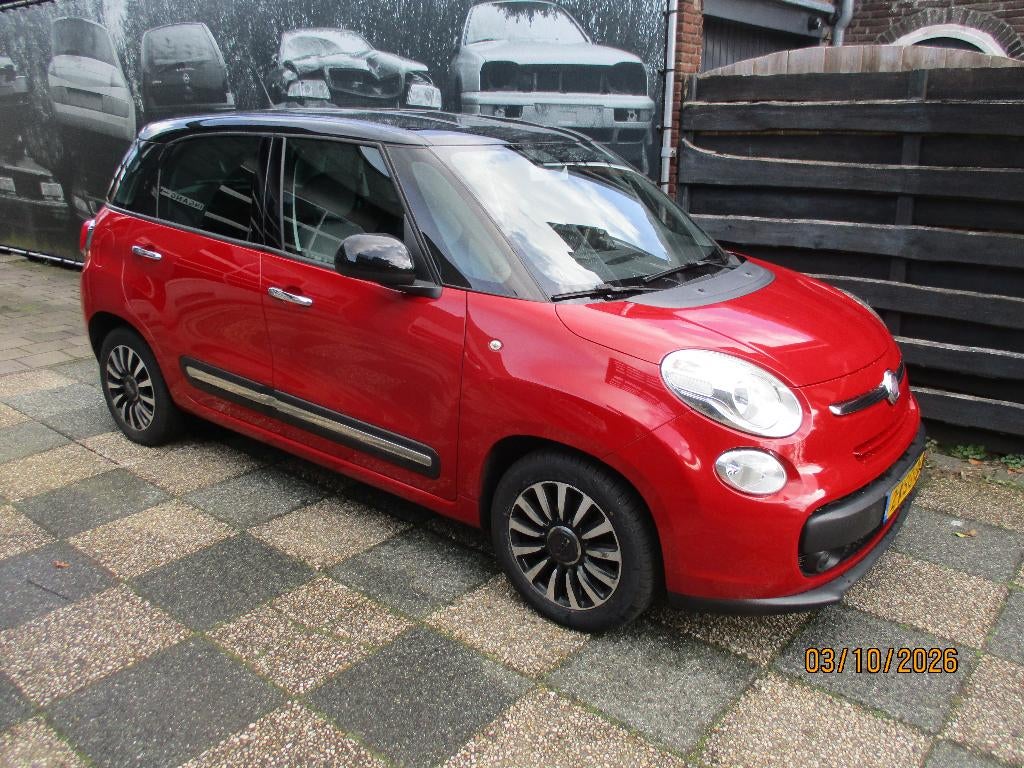 Fiat 500L 0.9 Twinair 2013 Rood, Auto's, Parkeersensor, Origineel Nederlands, Bedrijf, Handgeschakeld