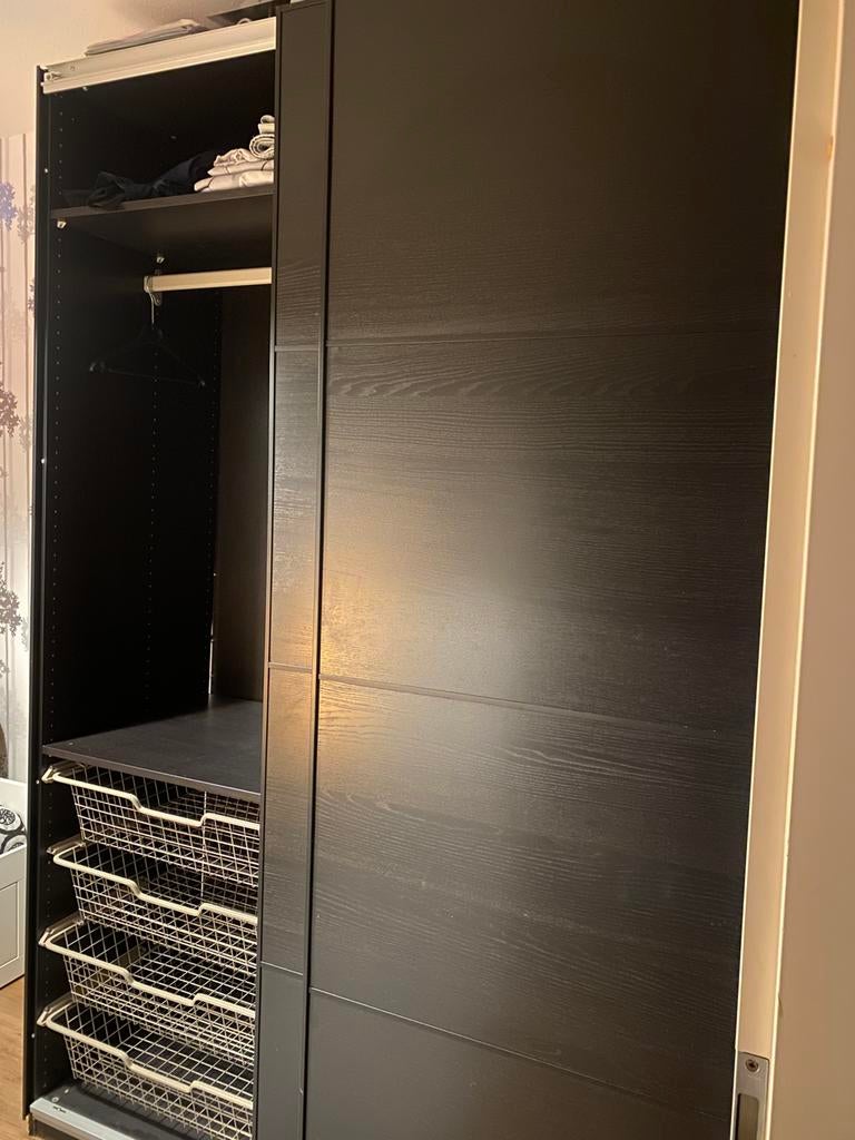 Ikea pax kledingkast schuifdeuren, 200 cm of meer, 150 tot 200 cm, Zo goed als nieuw, 50 tot 75 cm