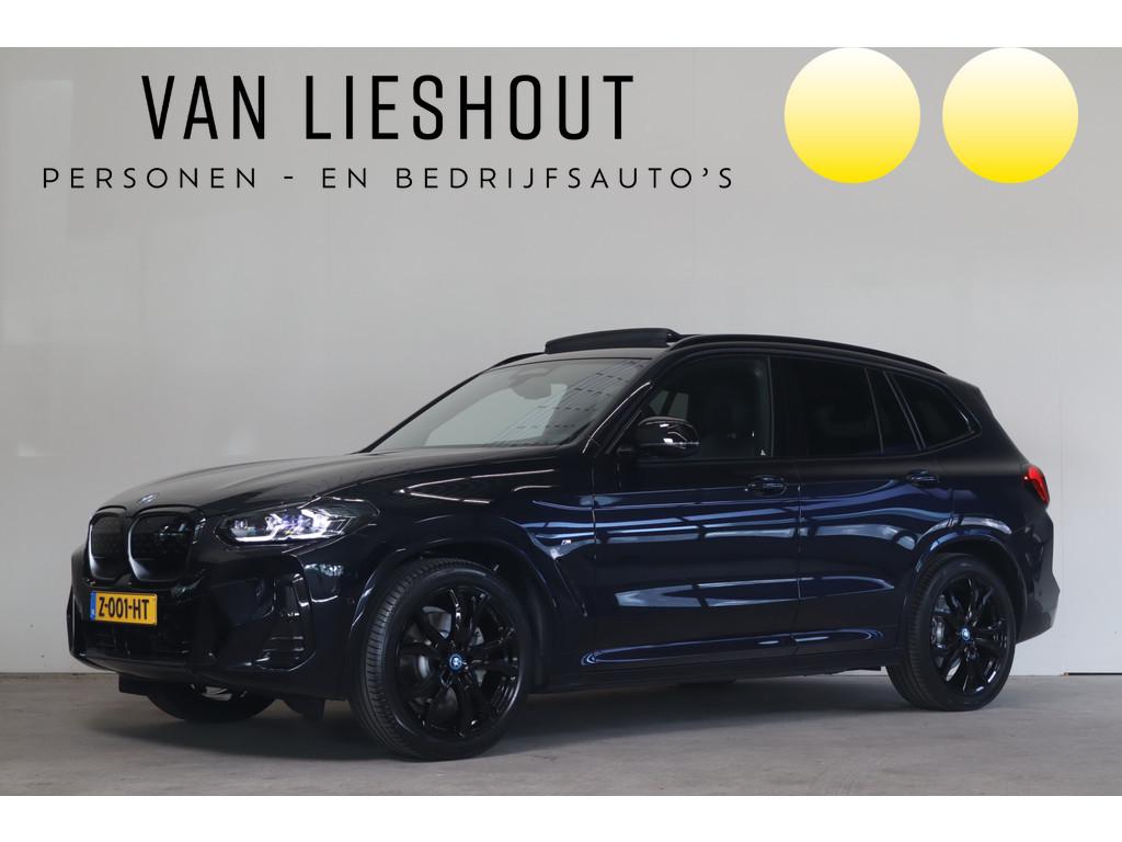 BMW iX3 High Executive 80 kWh NL-Auto! Pano-Dak I Leder I El, Auto's, Achterwielaandrijving, Gebruikt, 750 kg, Zwart