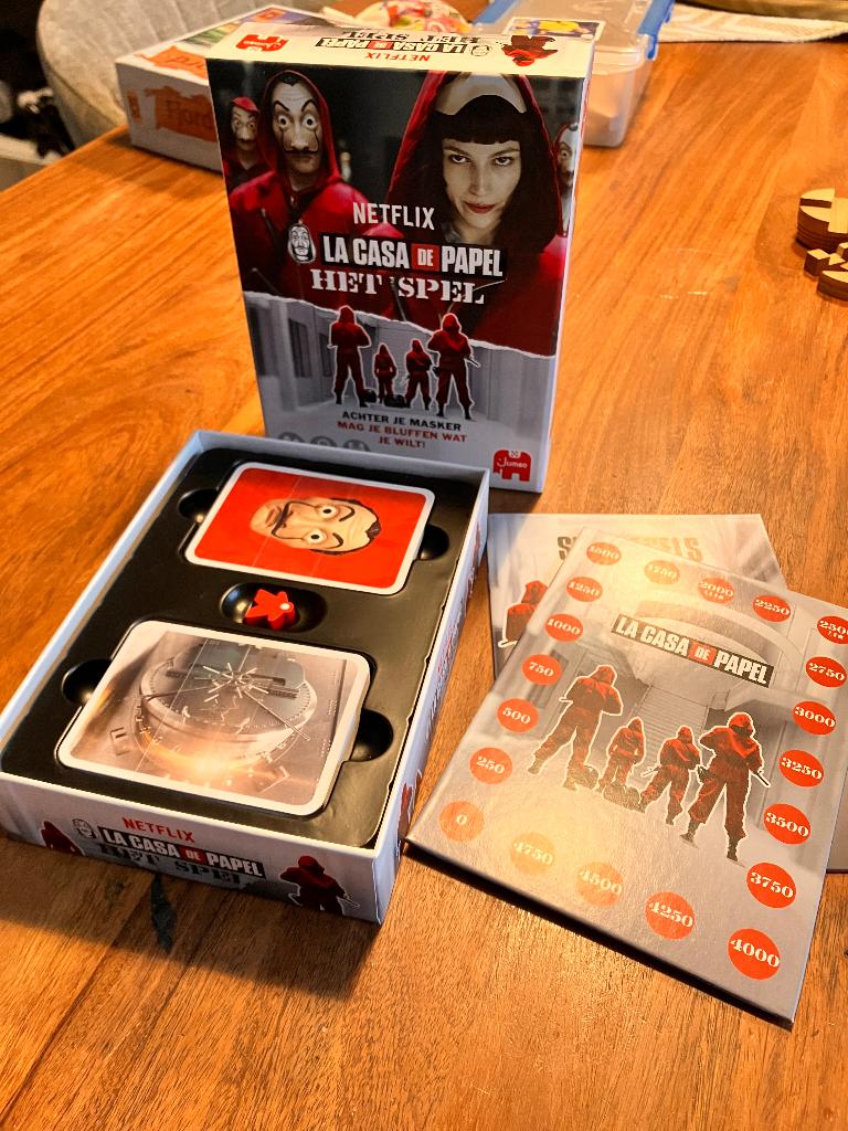 La Casa de Papel (kaartspel), Ophalen of Verzenden, Nieuw