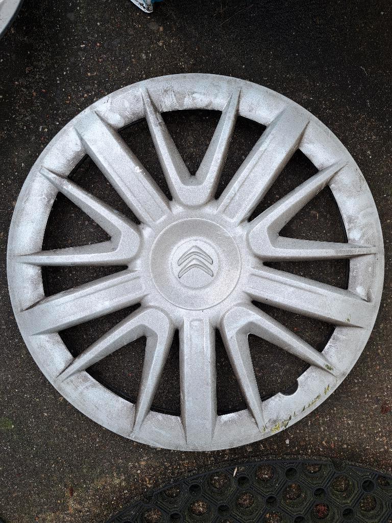 Citroen C1/C3 etc 15inch (1stuks), Auto diversen, Wieldoppen, Ophalen of Verzenden, Gebruikt