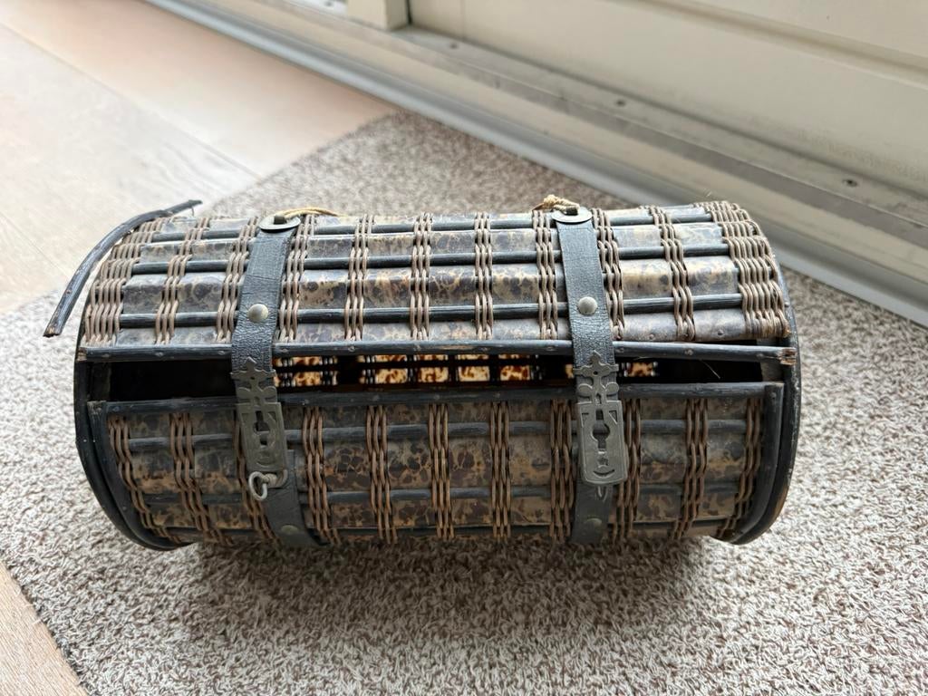 Antiek Spoormandje/Spoortasje Cilindervorm, Antiek en Kunst, Curiosa en Brocante, Ophalen of Verzenden