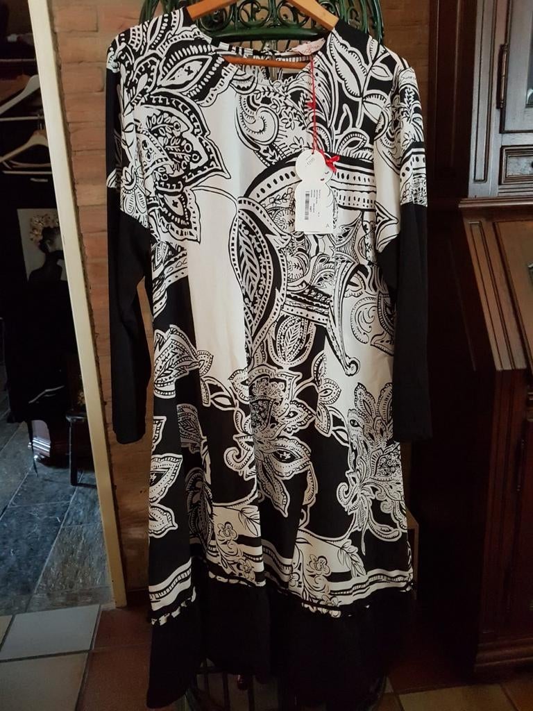 Jurk/Tuniek van het merk Sophia Curvy.  Maat S. (44/46), Verzenden, Nieuw, Sophia Curvy, Jurk