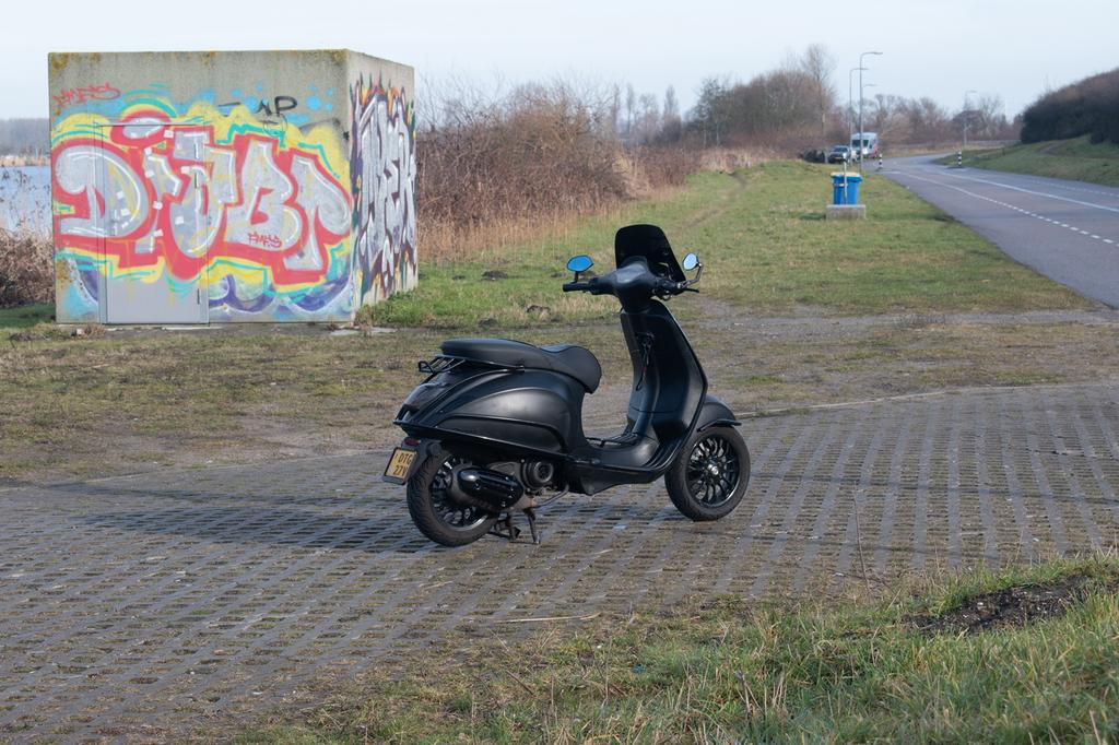 Vespa sprint 2019 50cc, Ophalen, Maximaal 45 km/u, Zo goed als nieuw, Benzine