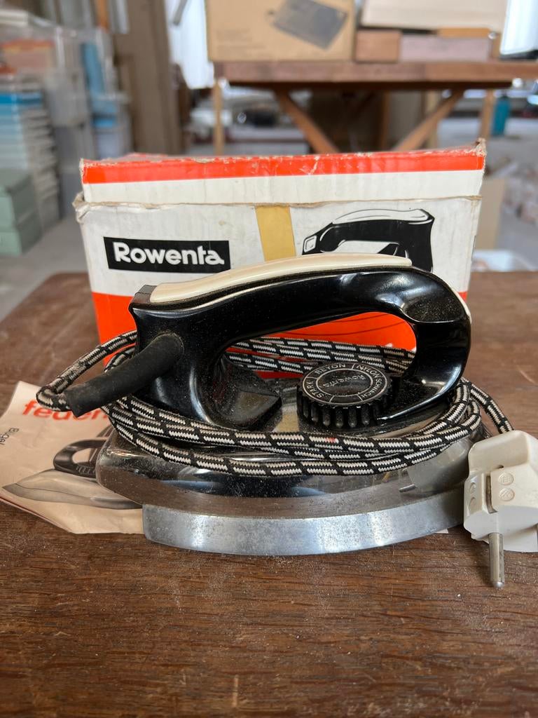 Vintage Rowenta Strijkijzer, Ophalen of Verzenden, Gebruikt