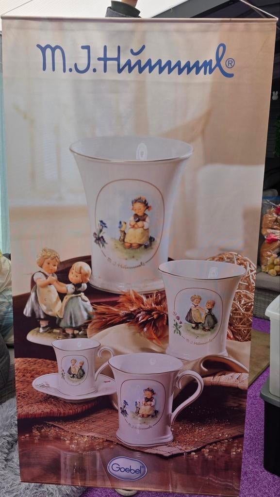 M.J. Hummel Goebel Collectibles Banner Vlag, Antiek en Kunst, Ophalen of Verzenden