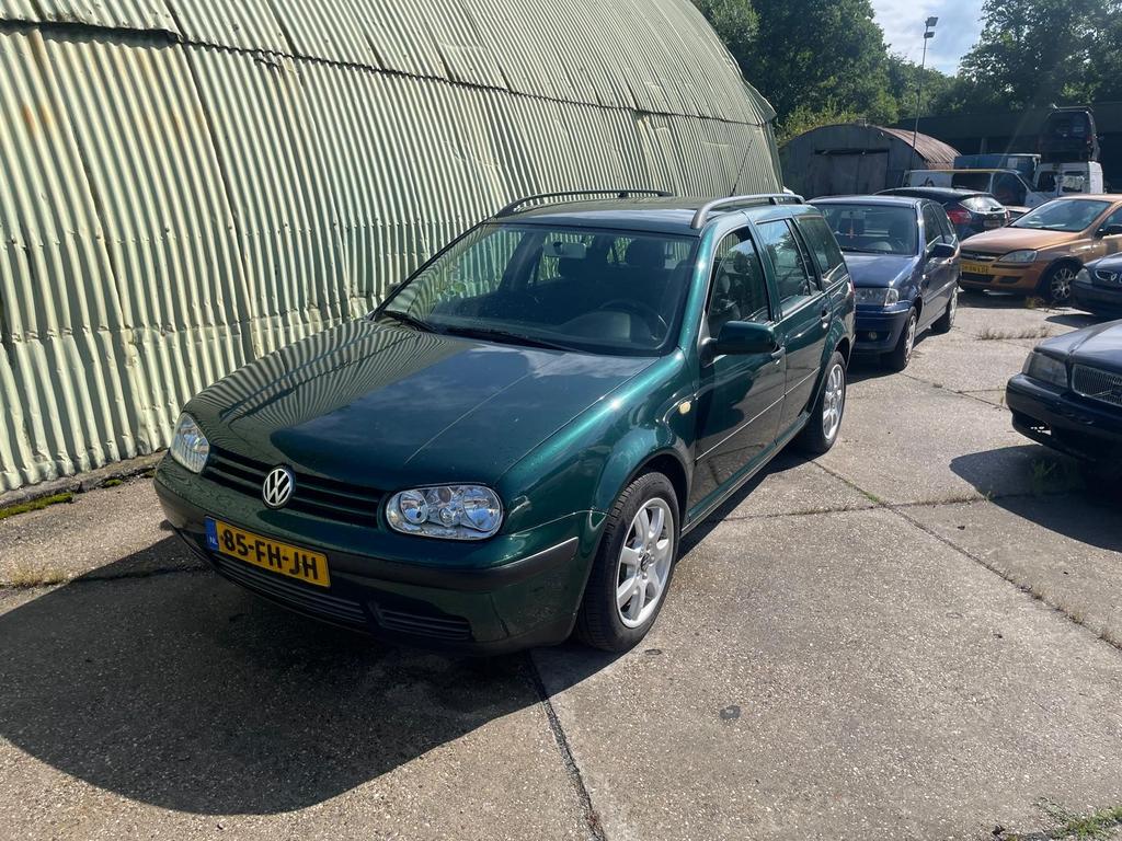 Te koop VW Golf 4 in onderdelen, Auto-onderdelen, Ophalen of Verzenden, Gebruikt, Volkswagen