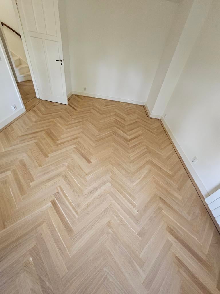 Laminaat leggen  Vloer legger  0683993206, Diensten en Vakmensen, Vloerleggers en Parketteurs