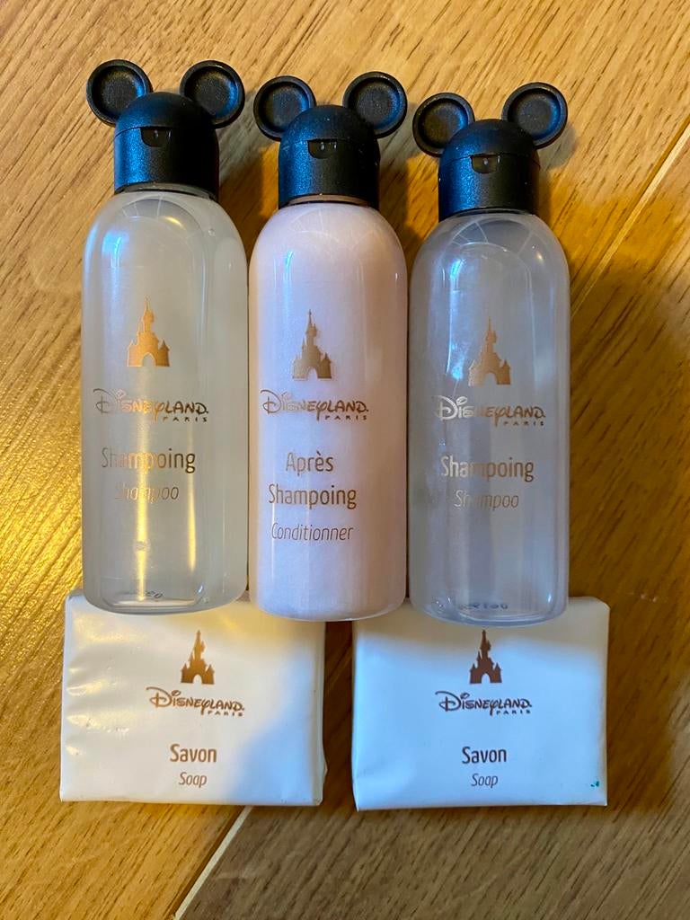 Vintage Disneyland hotel parijs hotelzeepjes, Ophalen of Verzenden, Mickey Mouse, Nieuw, Beeldje of Figuurtje