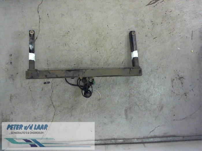 Trekhaak van een Volkswagen Passat, Gebruikt, -, Volkswagen, -