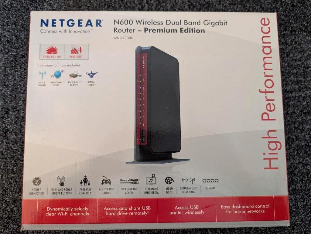Netgear N600 Dual Band Gigabit Router – Premium Edition, Ophalen of Verzenden, Gebruikt, Router, Netgear