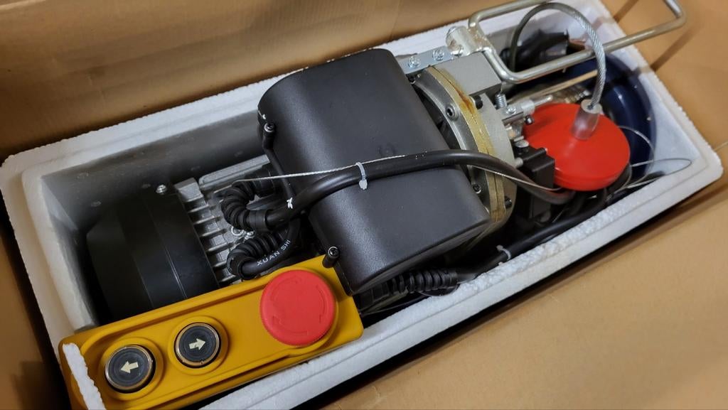 Electrische kabel takel nieuw in doos opruiming einhell 1000, Ophalen, Nieuw