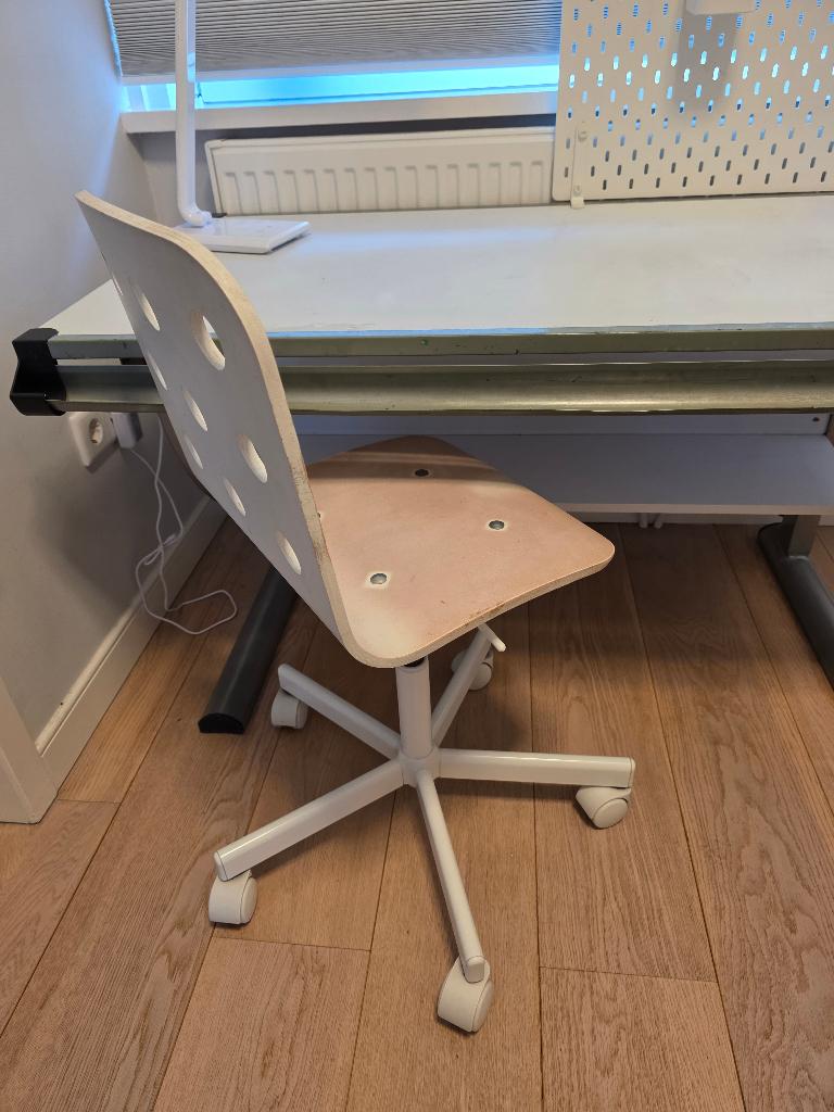 IKEA JULES kinder stoel bureaustoel, Kinderen en Baby's, Kinderkamer | Tafels en Stoelen, Gebruikt, Stoel(en), Ophalen