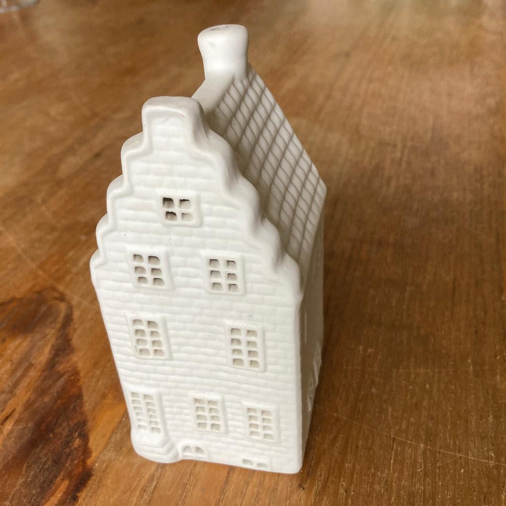 Porseleinen lichthuis waxinelichthouder 13,5 cm, Overige materialen, Wit, Ophalen of Verzenden, Zo goed als nieuw