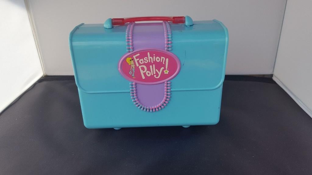 Fashion Polly! Setje in koffer, poppetjes en toebehoren. K4, Tweedehands verkoop, Tweedehands verkoop, Gebruikt, Ophalen of Verzenden