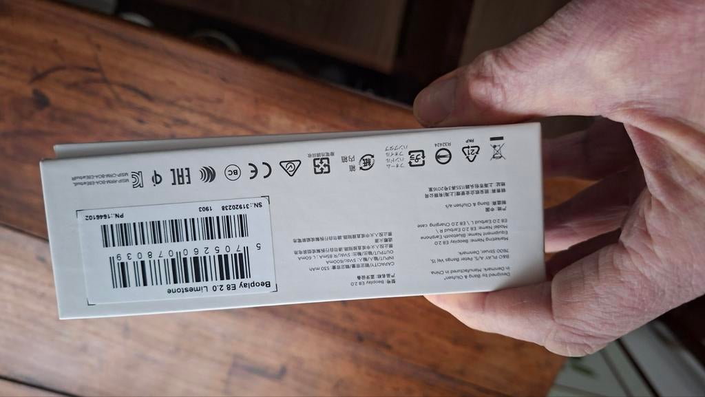 Bang & Olufsen Beoplay E8 2.0 Oordopjes - nieuw in doos, Beats, Ophalen of Verzenden, Zo goed als nieuw, Over oor (circumaural)